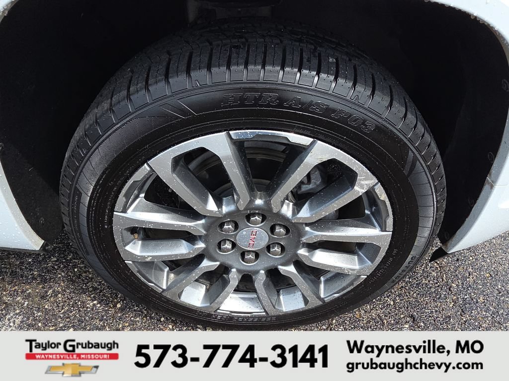 Used 2023 GMC Acadia Denali FWD image 10