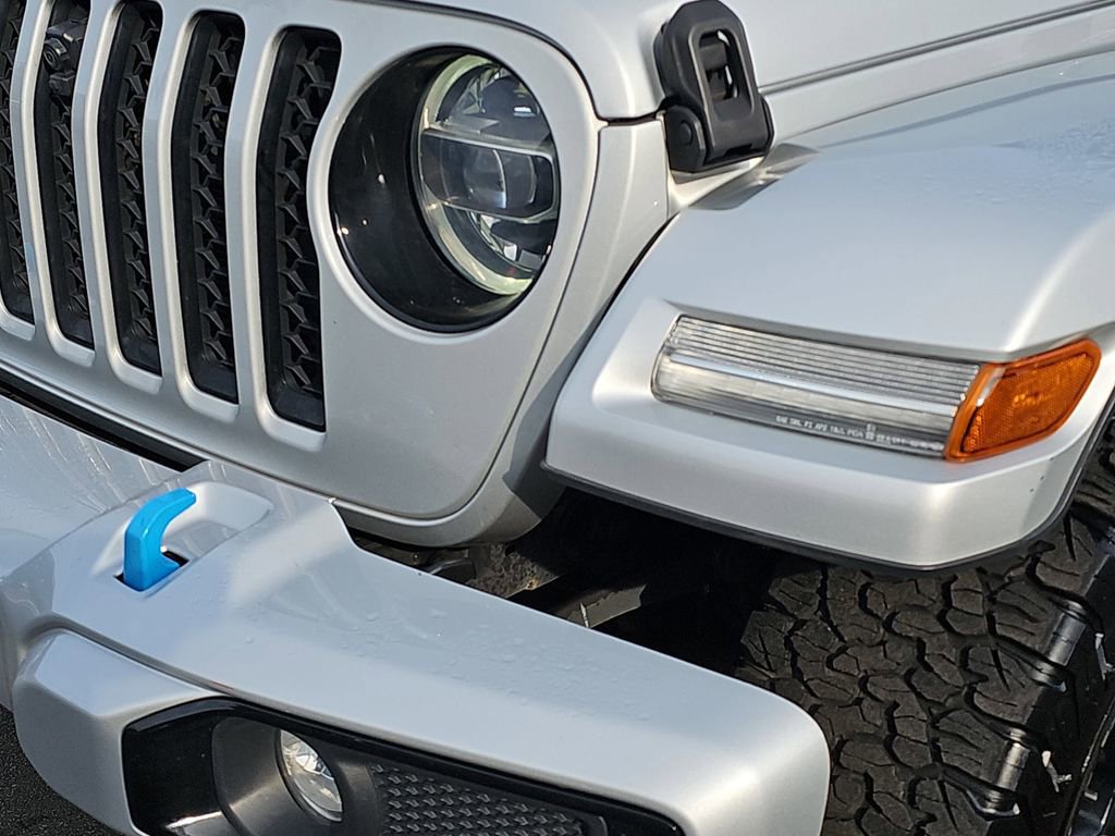 Used 2022 Jeep Wrangler Unlimited Sahara image 36