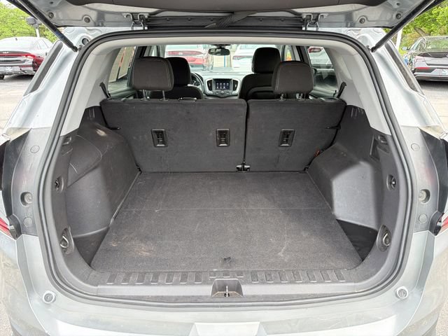 Used 2024 GMC Terrain SLE AWD/4WD image 21