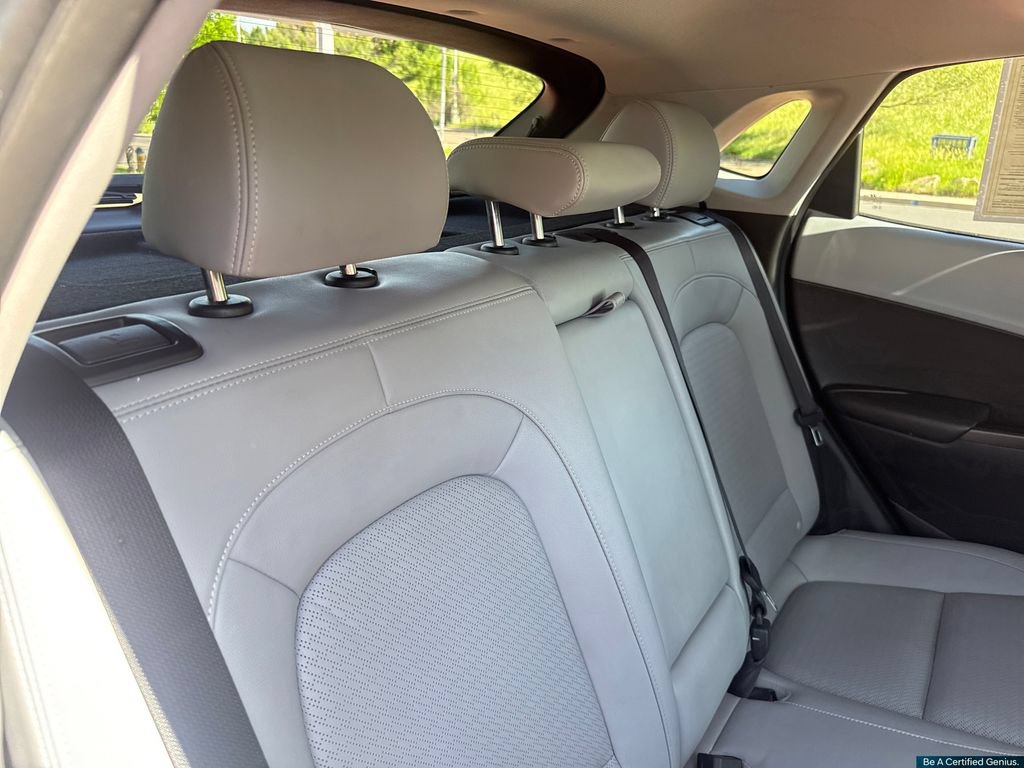 Certified 2021 Hyundai Kona Ultimate AWD/4WD image 33