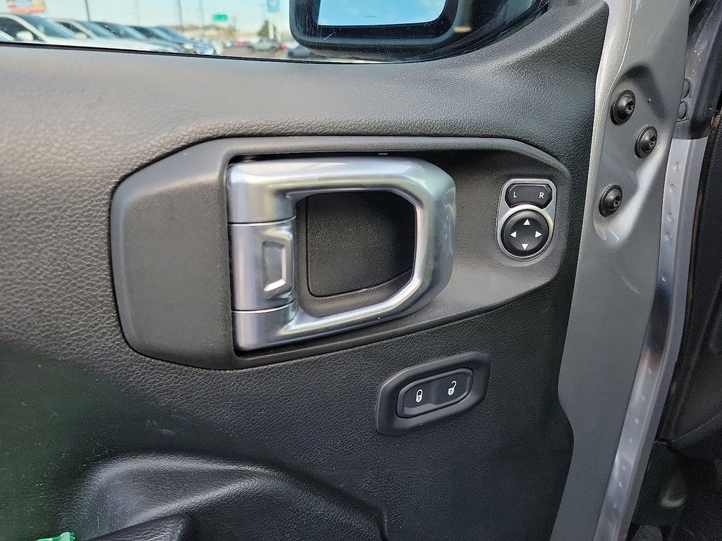 Used 2020 Jeep Wrangler Unlimited Sport image 11
