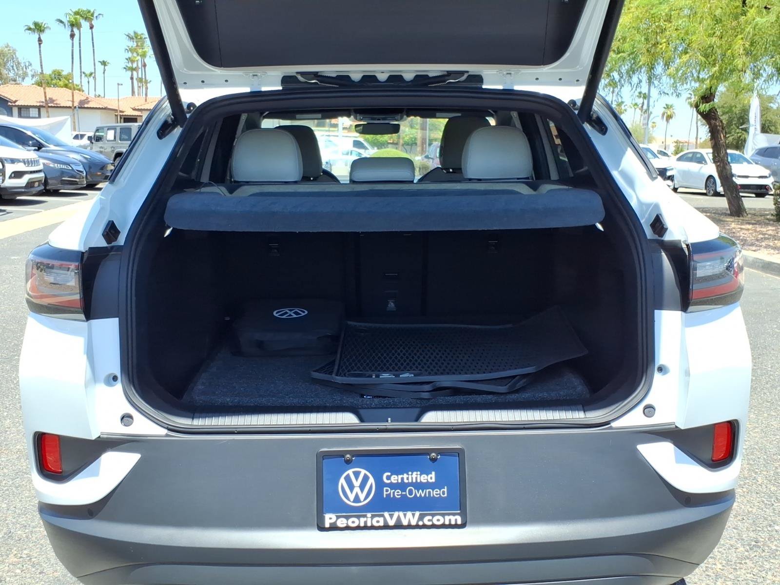 Certified 2024 Volkswagen ID.4 Pro S RWD image 17