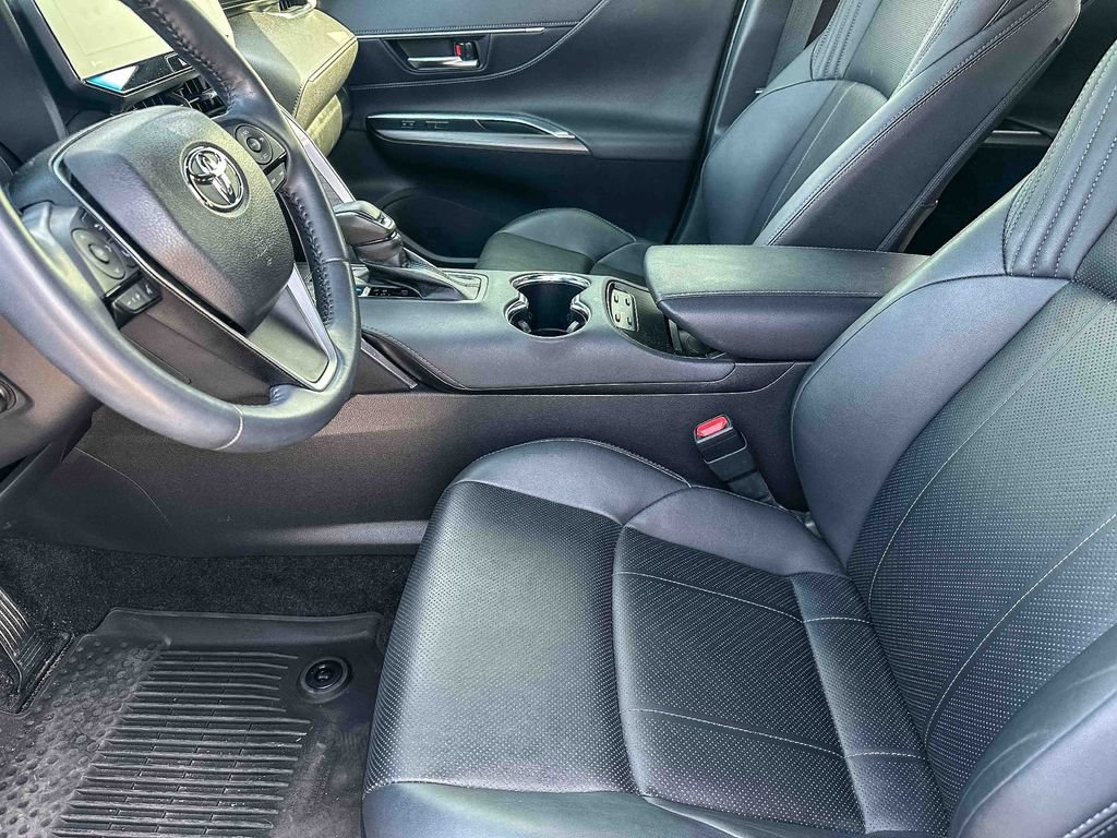 Certified 2021 Toyota Venza Limited w/ Advanced Technology Package AWD/4WD image 13
