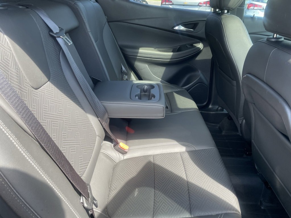 Used 2023 Buick Encore GX Essence w/ Experience Buick Package image 20