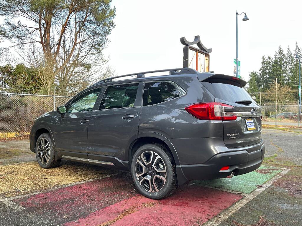 New 2026 Subaru Ascent Limited image 6