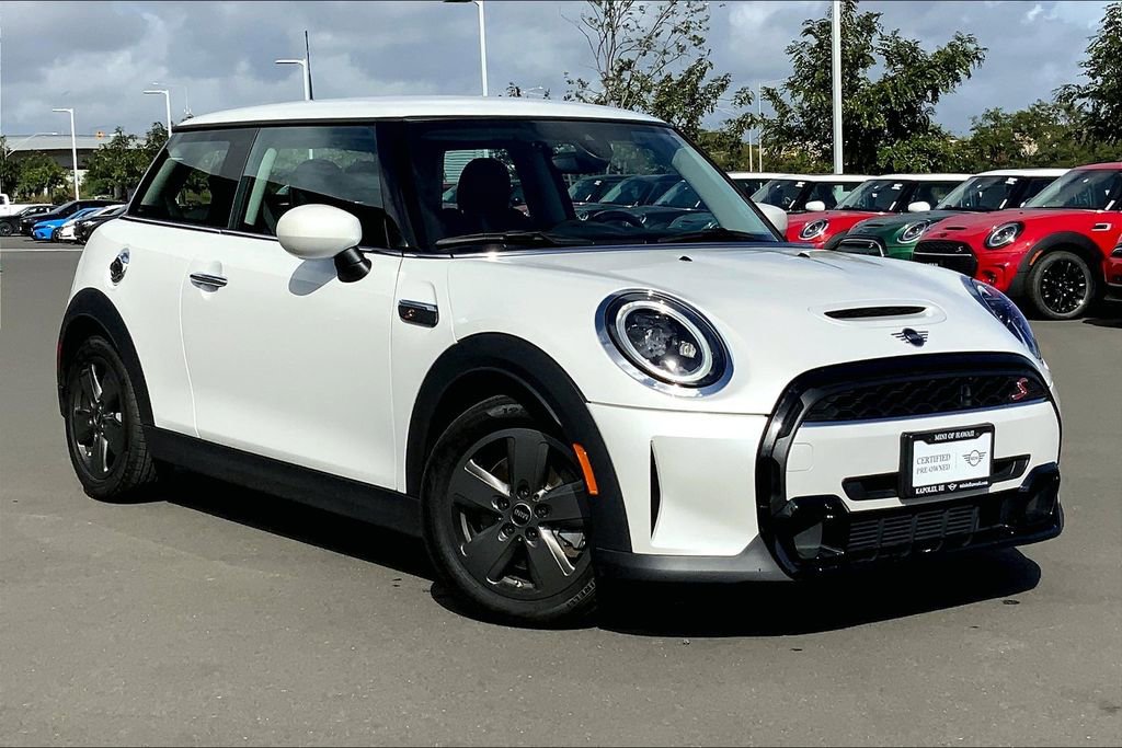 Certified 2024 MINI Cooper S image 33