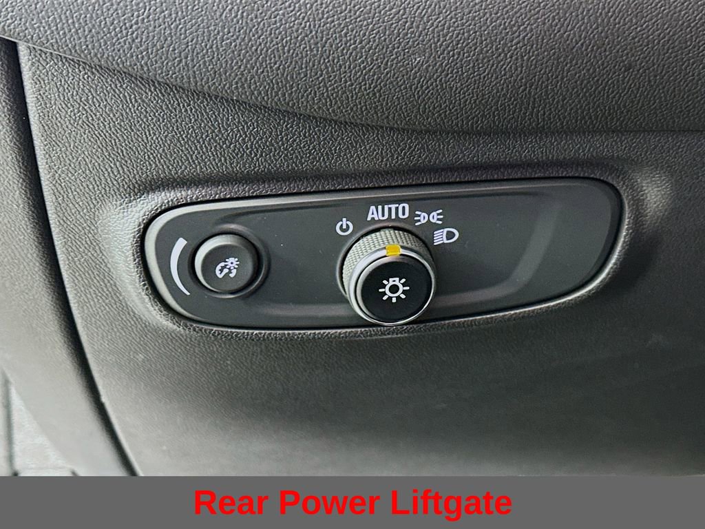 Used 2023 Chevrolet Equinox LT image 16