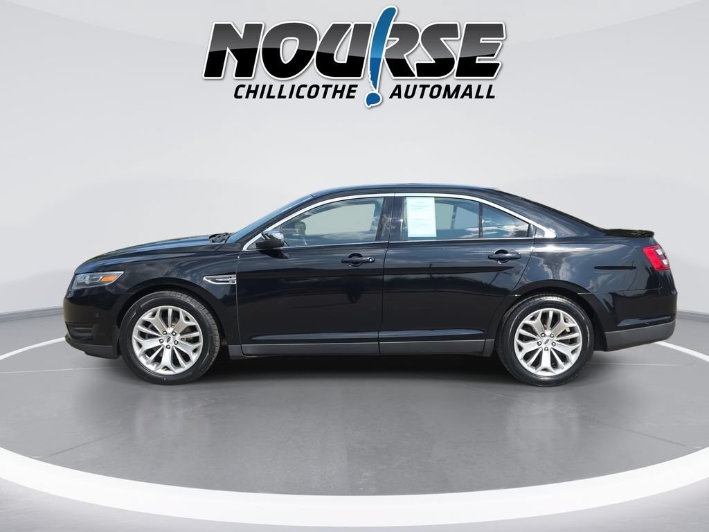 Used 2018 Ford Taurus Limited w/ Driver Assist Package FWD image 5