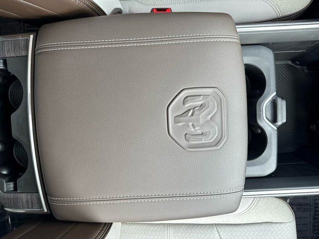 Used 2025 RAM 3500 Laramie image 39