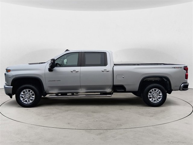 Used 2020 Chevrolet Silverado 3500 LT image 2