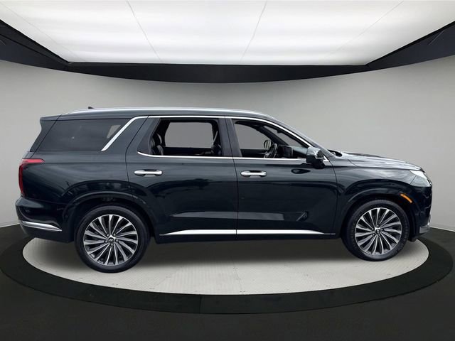 Used 2024 Hyundai Palisade Calligraphy image 11