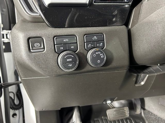 Used 2022 Chevrolet Silverado 1500 LT w/ Work Truck Package image 20