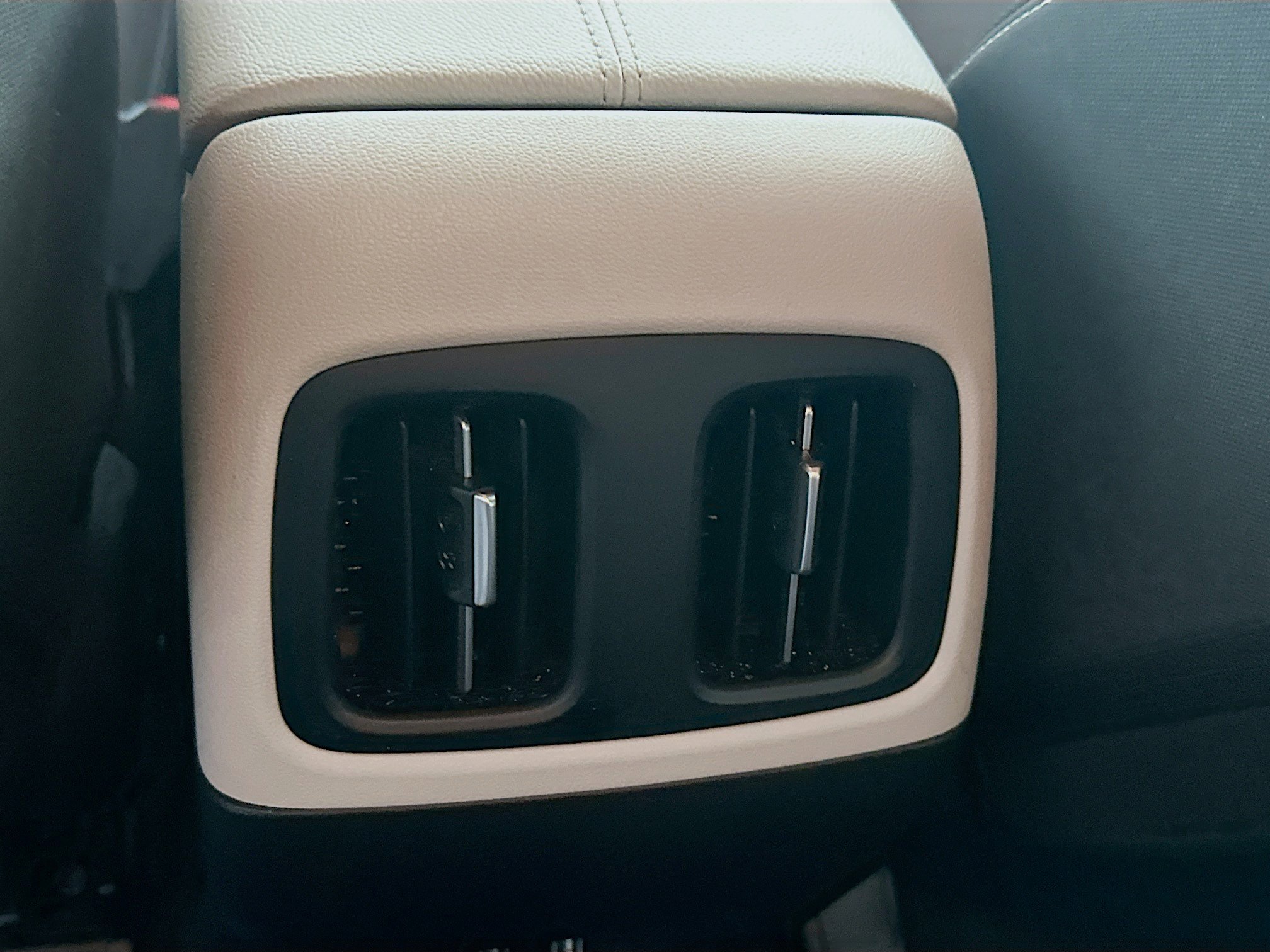 Used 2023 Hyundai Tucson SEL w/ Cargo Package image 27