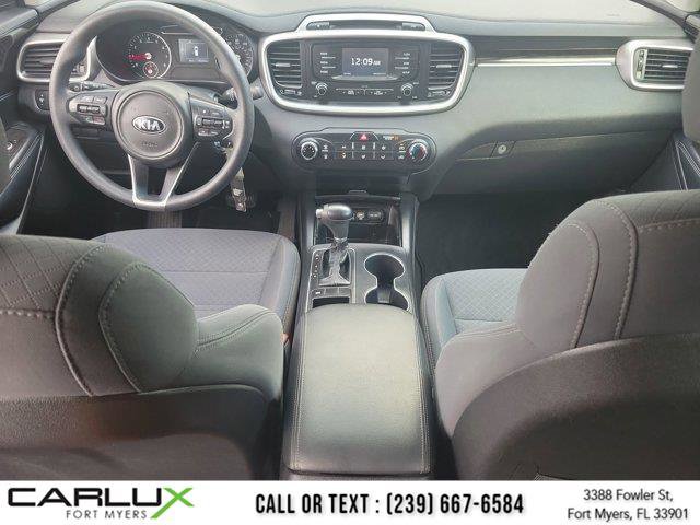 Used 2018 Kia Sorento L image 18