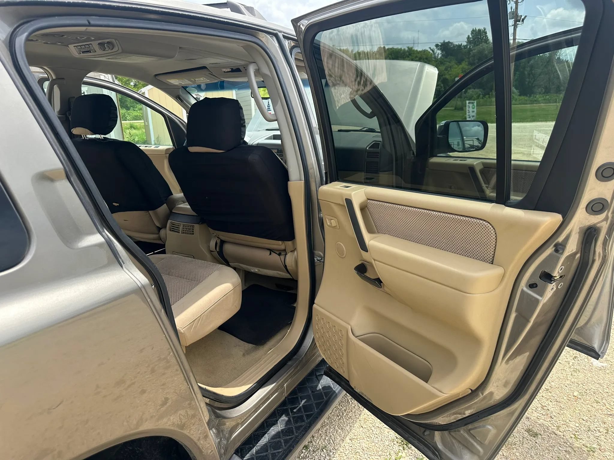 Used 2007 Nissan Armada SE AWD/4WD image 12