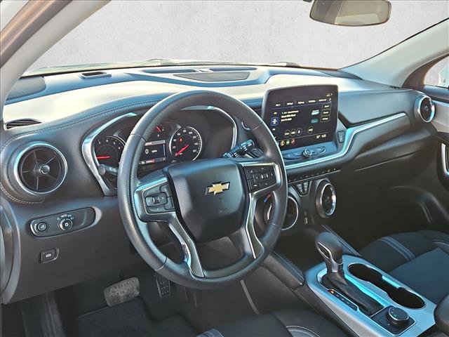Used 2025 Chevrolet Blazer LT image 10