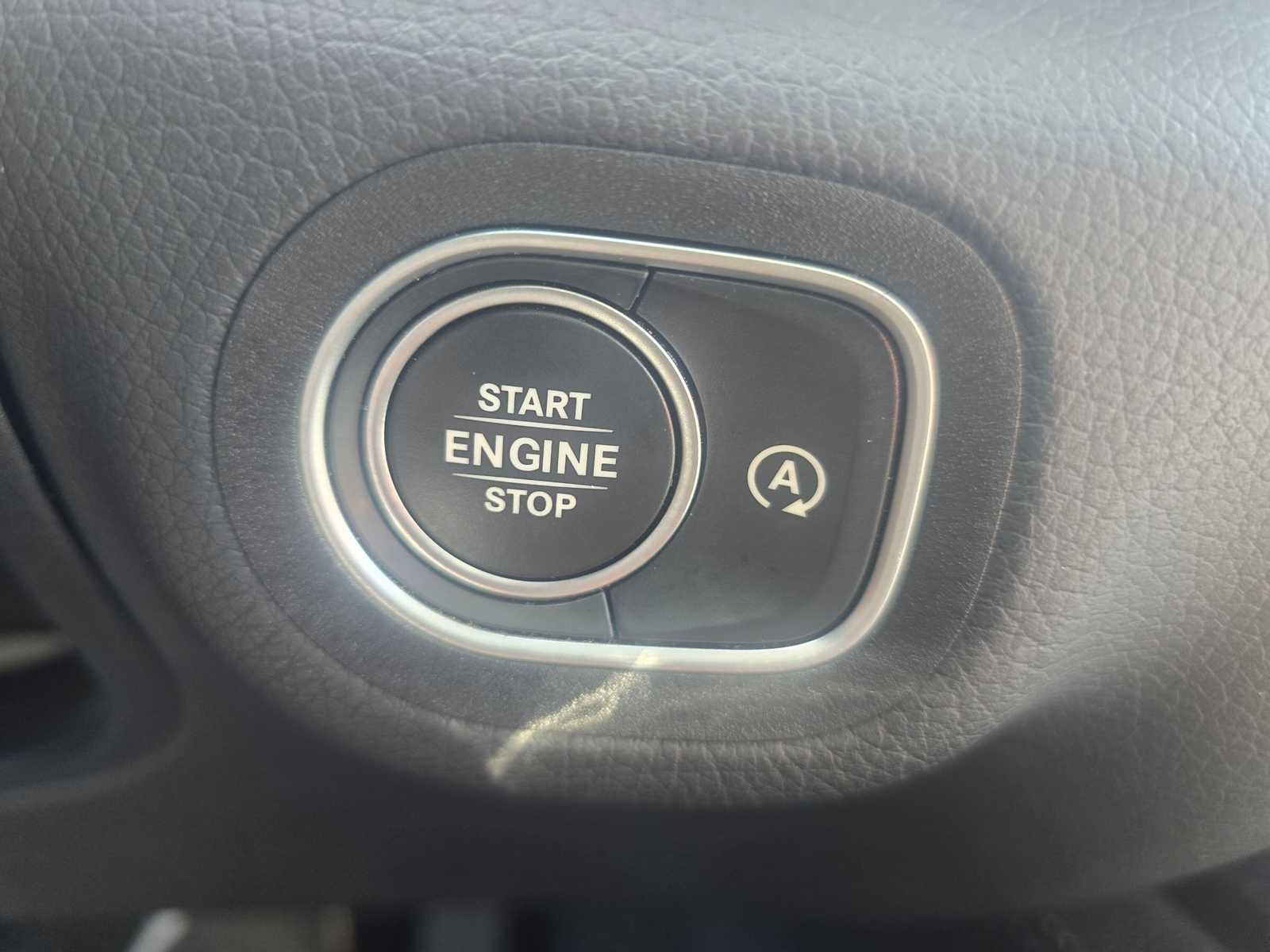 Certified 2024 Mercedes-Benz GLE 450 4MATIC image 30