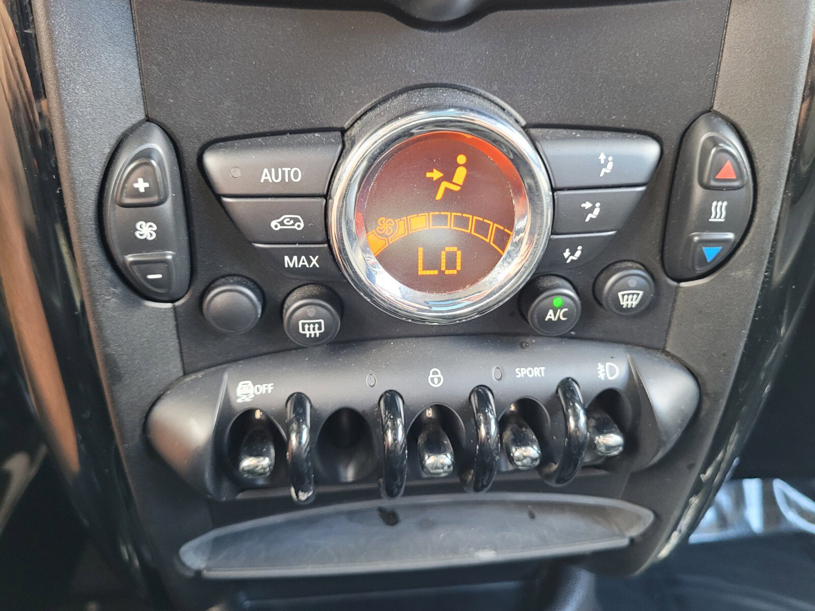 Used 2014 MINI Cooper Paceman image 23