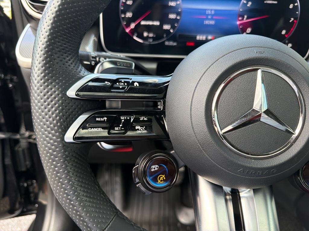 Used 2024 Mercedes-Benz GLC 43 AMG 4MATIC image 22