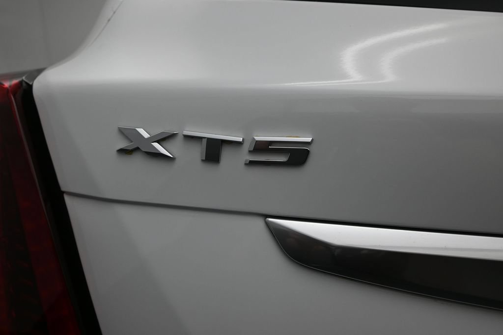 Used 2021 Cadillac XT5 Premium Luxury AWD/4WD image 10