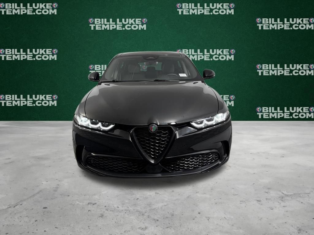 Used 2025 Alfa Romeo Tonale image 5