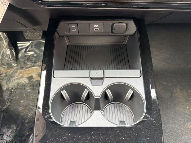 New 2026 Toyota Prius LE image 32