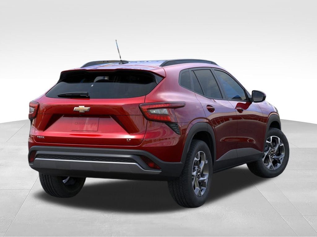 New 2026 Chevrolet Trax LT w/ Driver Confidence Package FWD image 5