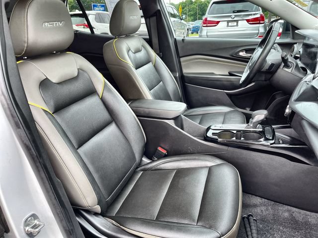 Certified 2025 Chevrolet Trax ACTIV w/ Sunroof Package FWD image 26