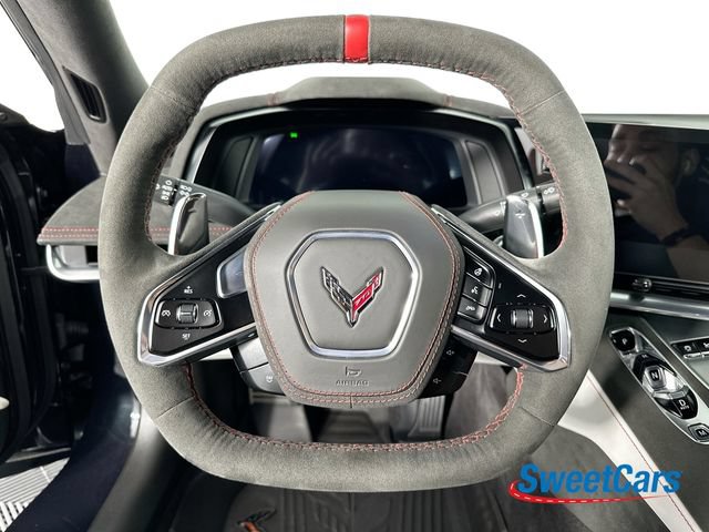 Used 2023 Chevrolet Corvette Stingray Premium Cpe w/ Z51 Performance Package RWD image 13