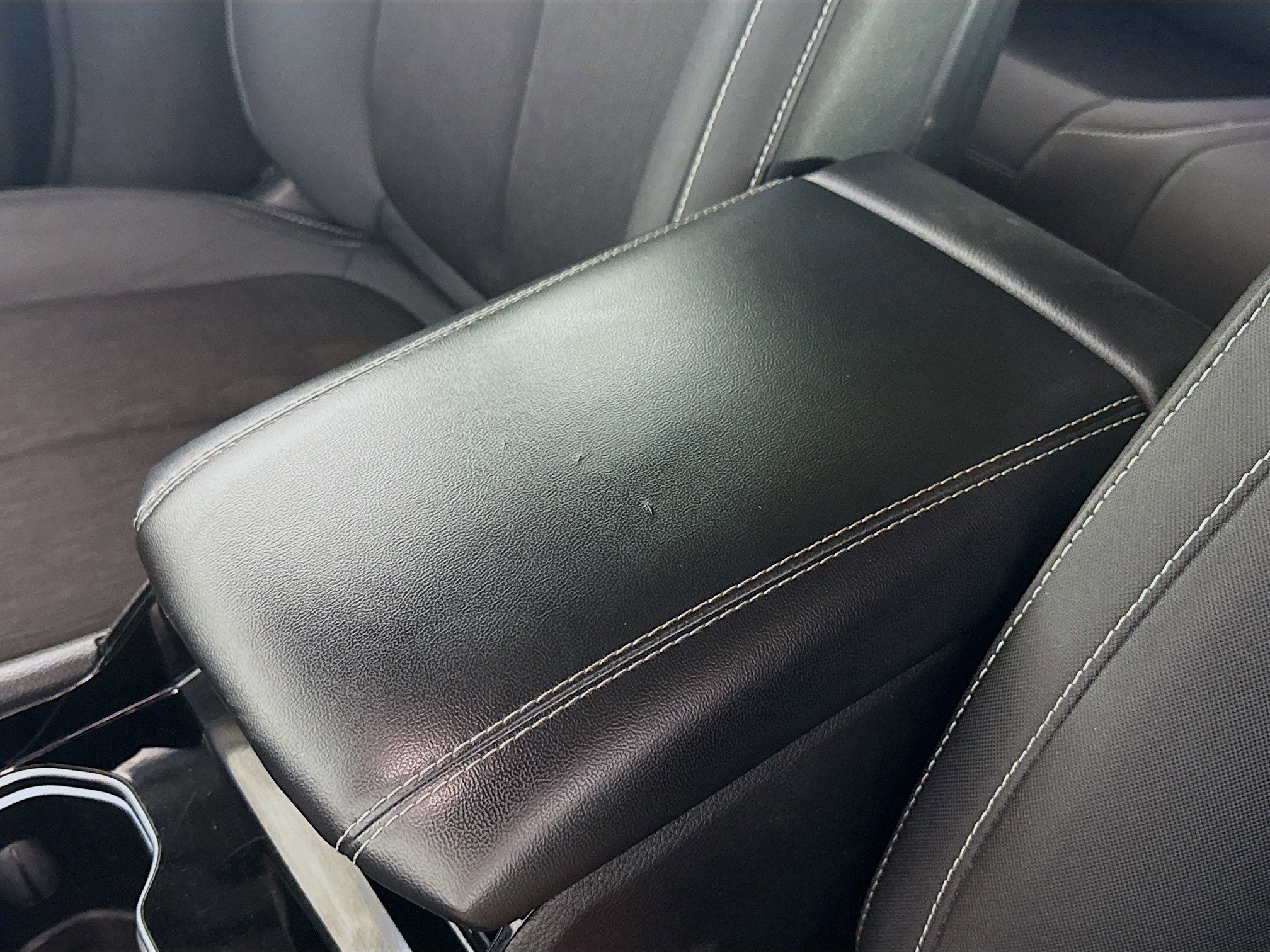 Used 2022 Jeep Grand Cherokee Laredo w/ Luxury Tech Group I image 18