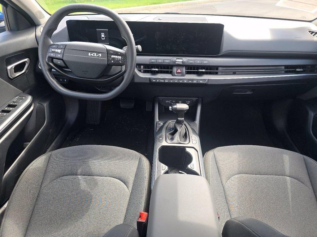 Used 2025 Kia K4 FWD image 20