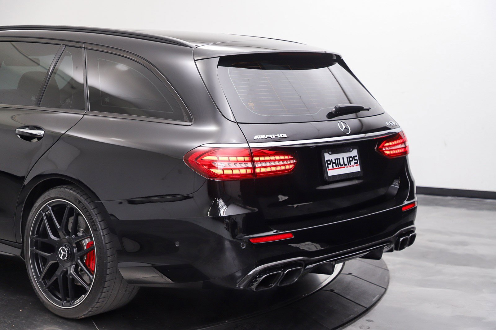 Used 2021 Mercedes-Benz E 63 AMG S image 17