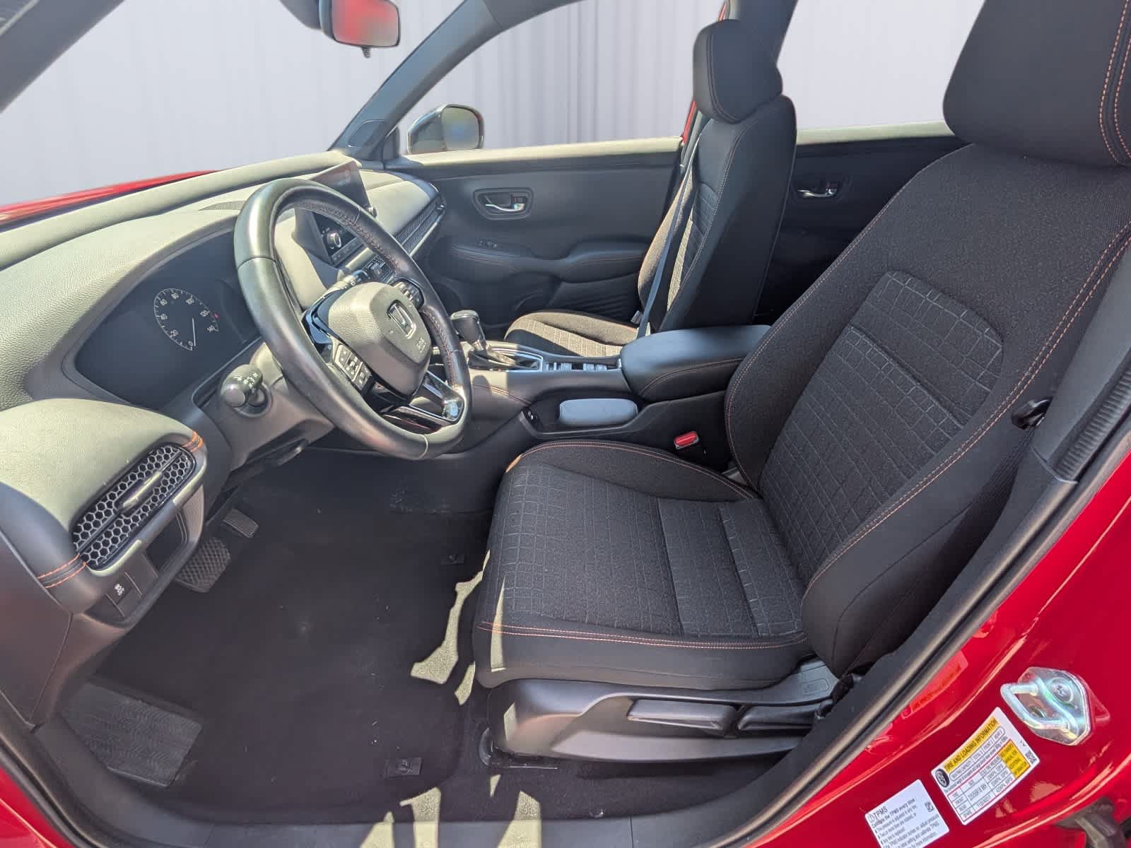 Used 2024 Honda HR-V Sport image 15