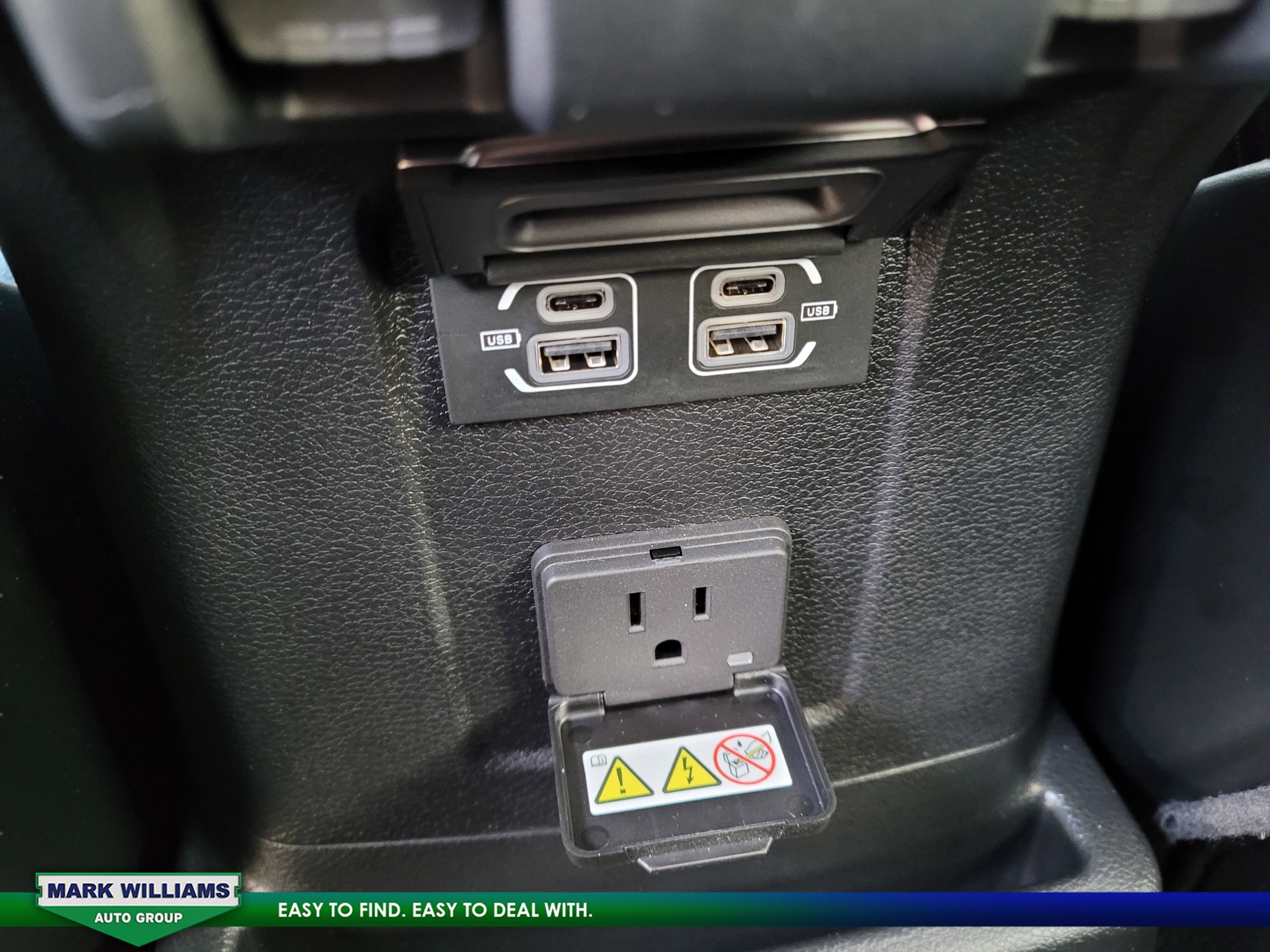 Used 2023 Jeep Wrangler Unlimited Sahara w/ Cold Weather Group image 12