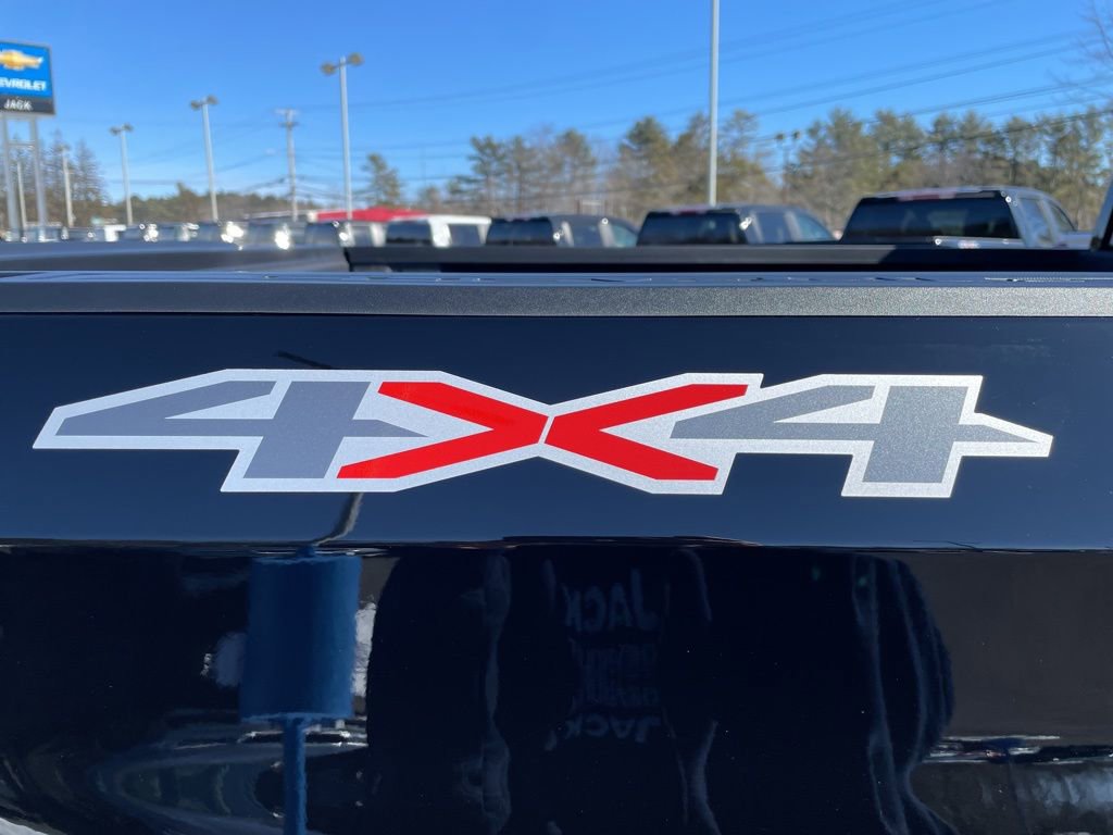 Used 2026 Chevrolet Silverado 1500 Custom w/ Rally Edition image 9