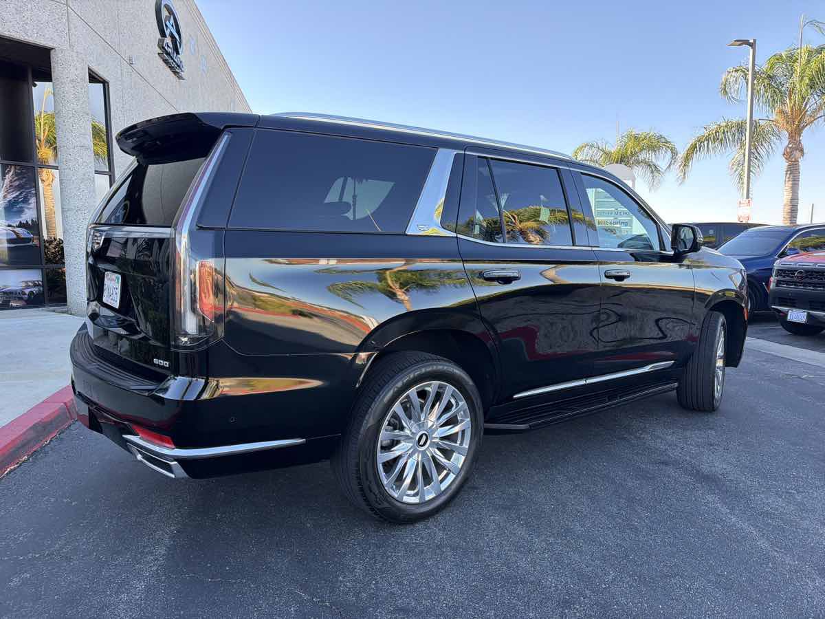 Used 2021 Cadillac Escalade Premium Luxury RWD image 11