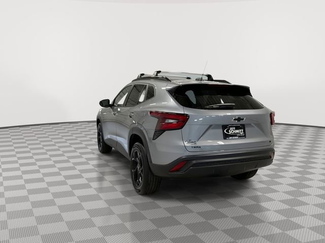 New 2026 Chevrolet Trax LT w/ Driver Confidence Package FWD image 8