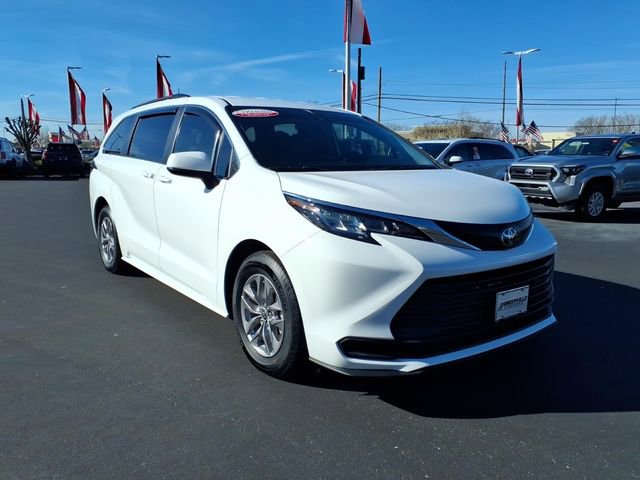 Used 2023 Toyota Sienna LE