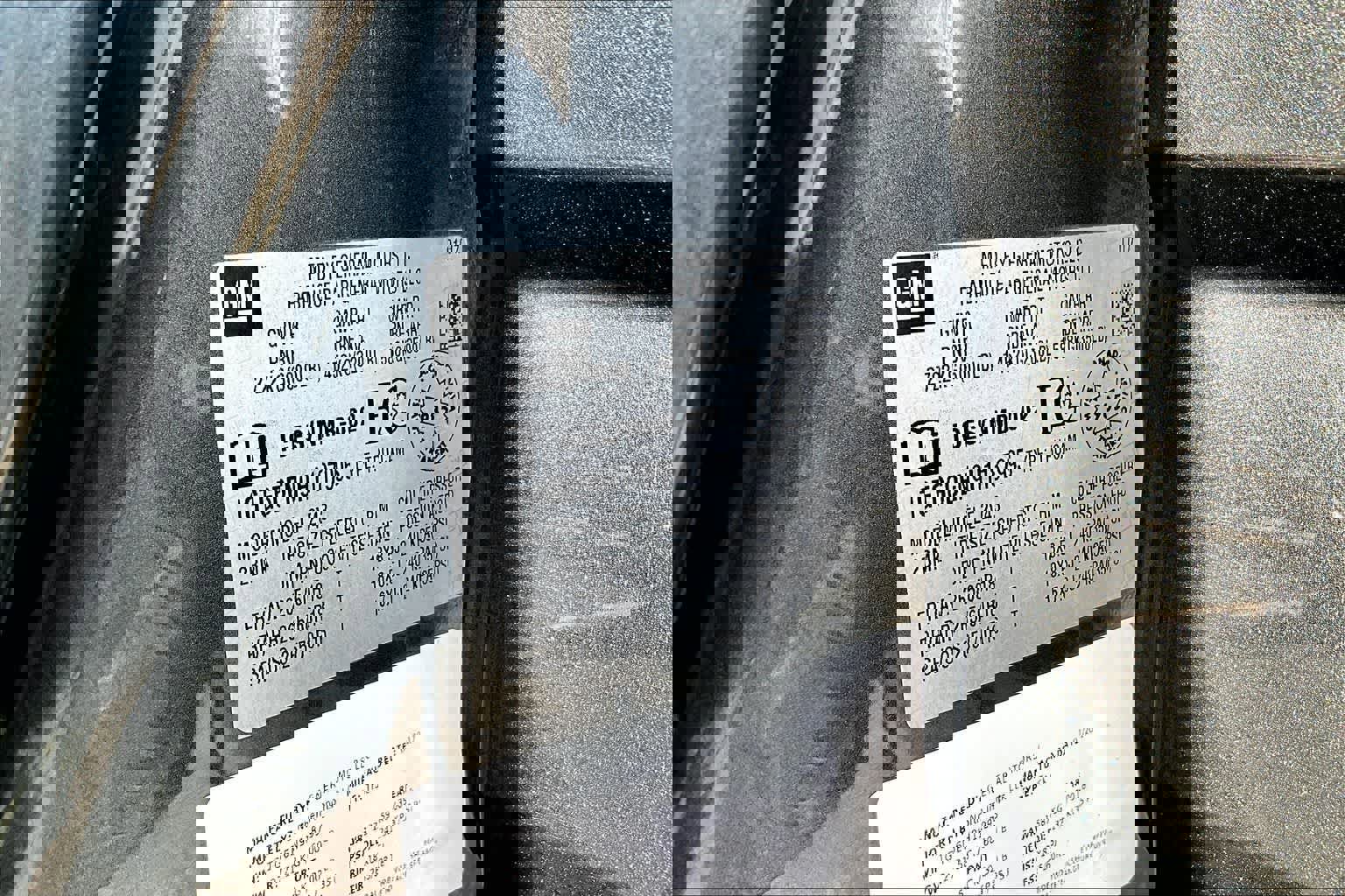 Used 2017 GMC Canyon SLT w/ Driver Alert Package image 21