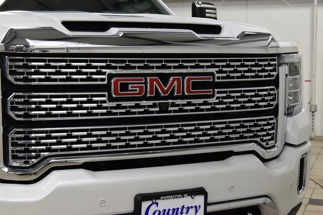 Used 2023 GMC Sierra 3500 Denali w/ Denali Ultimate Package image 11