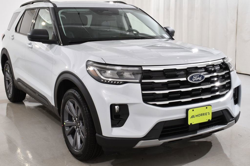 New 2026 Ford Explorer Active w/ Active Comfort Package image 4