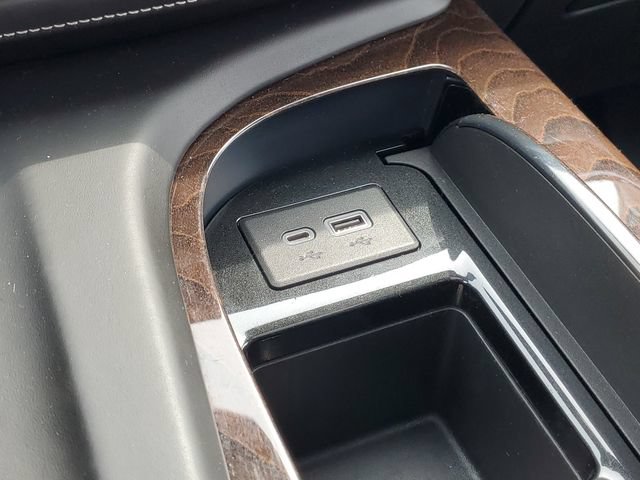 Used 2023 Cadillac Escalade Premium Luxury Platinum AWD/4WD image 29