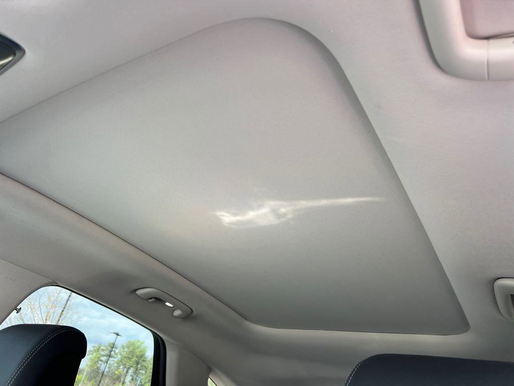 Used 2026 Genesis GV70 2.5T Select AWD/4WD image 35