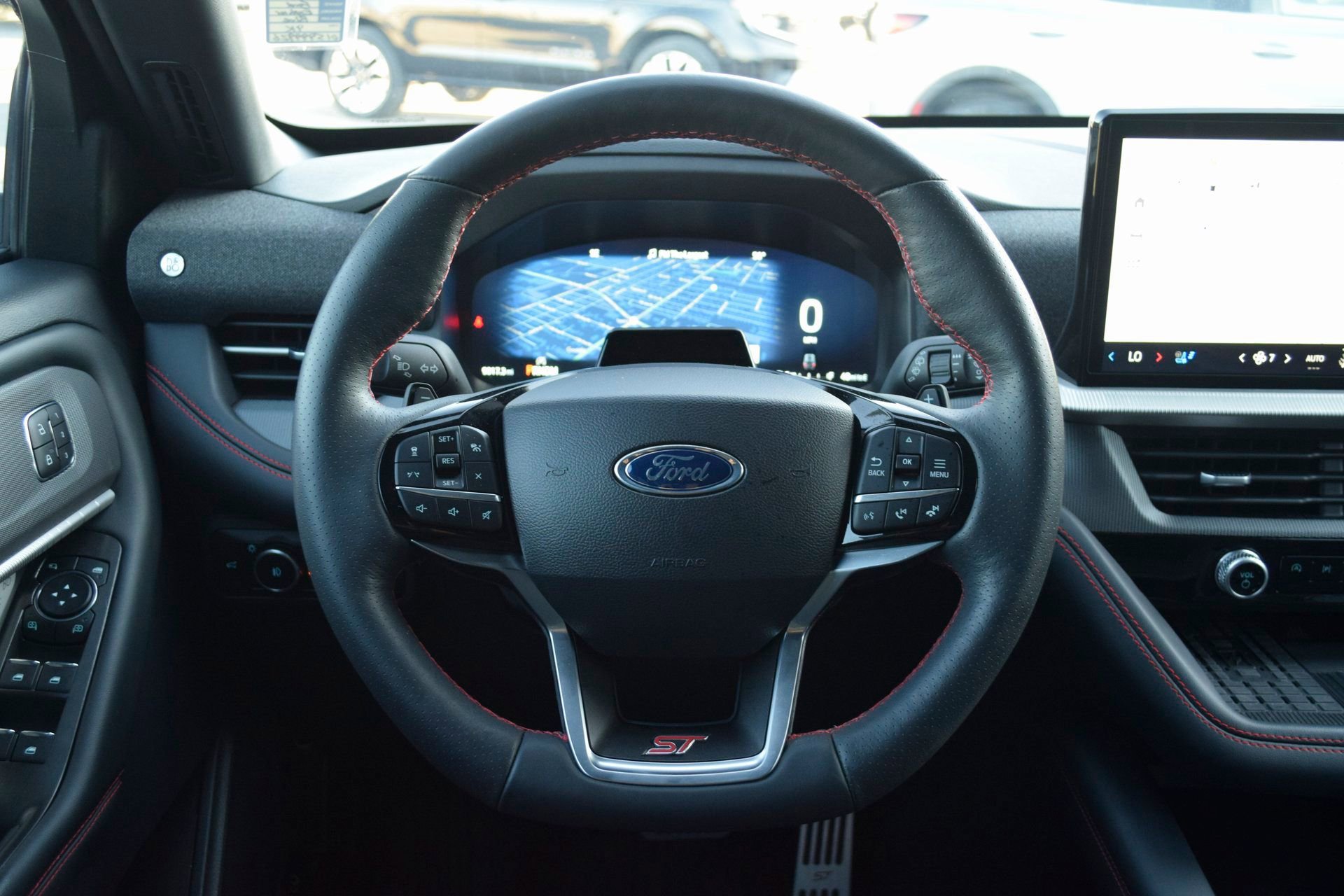 Certified 2025 Ford Explorer ST image 11