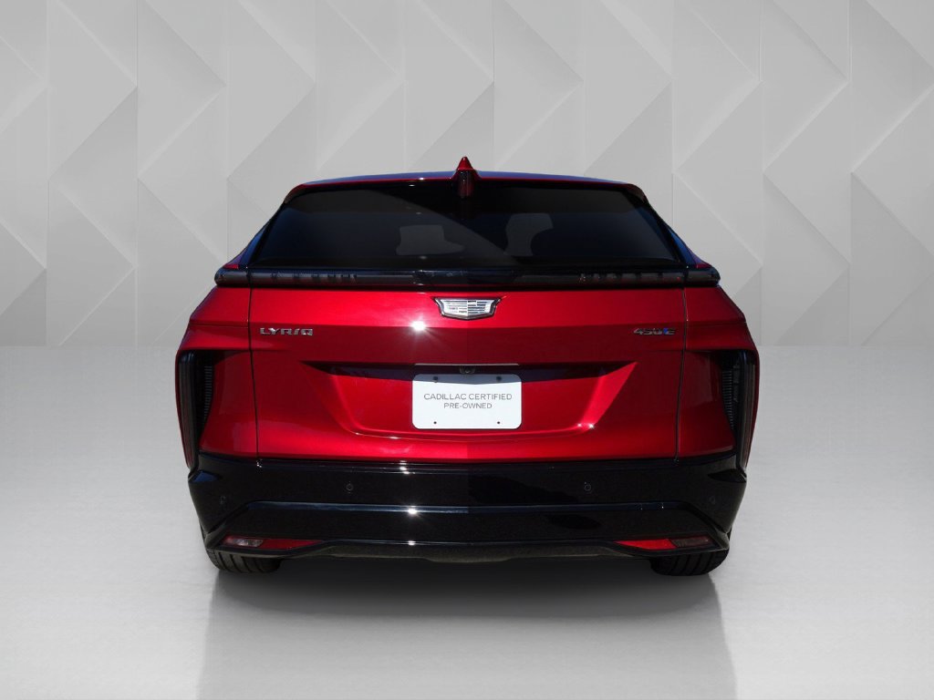 Used 2024 Cadillac Lyriq Sport RWD image 4