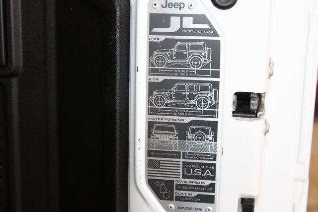 Used 2021 Jeep Wrangler Sport image 47
