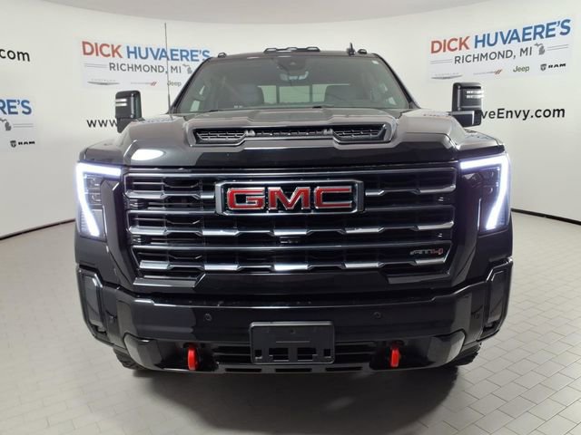 Used 2024 GMC Sierra 2500 AT4 w/ AT4 Premium Plus Package image 2