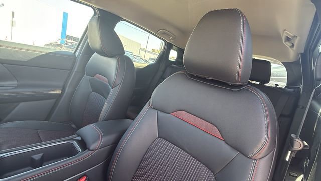 New 2025 Nissan Kicks SR image 11