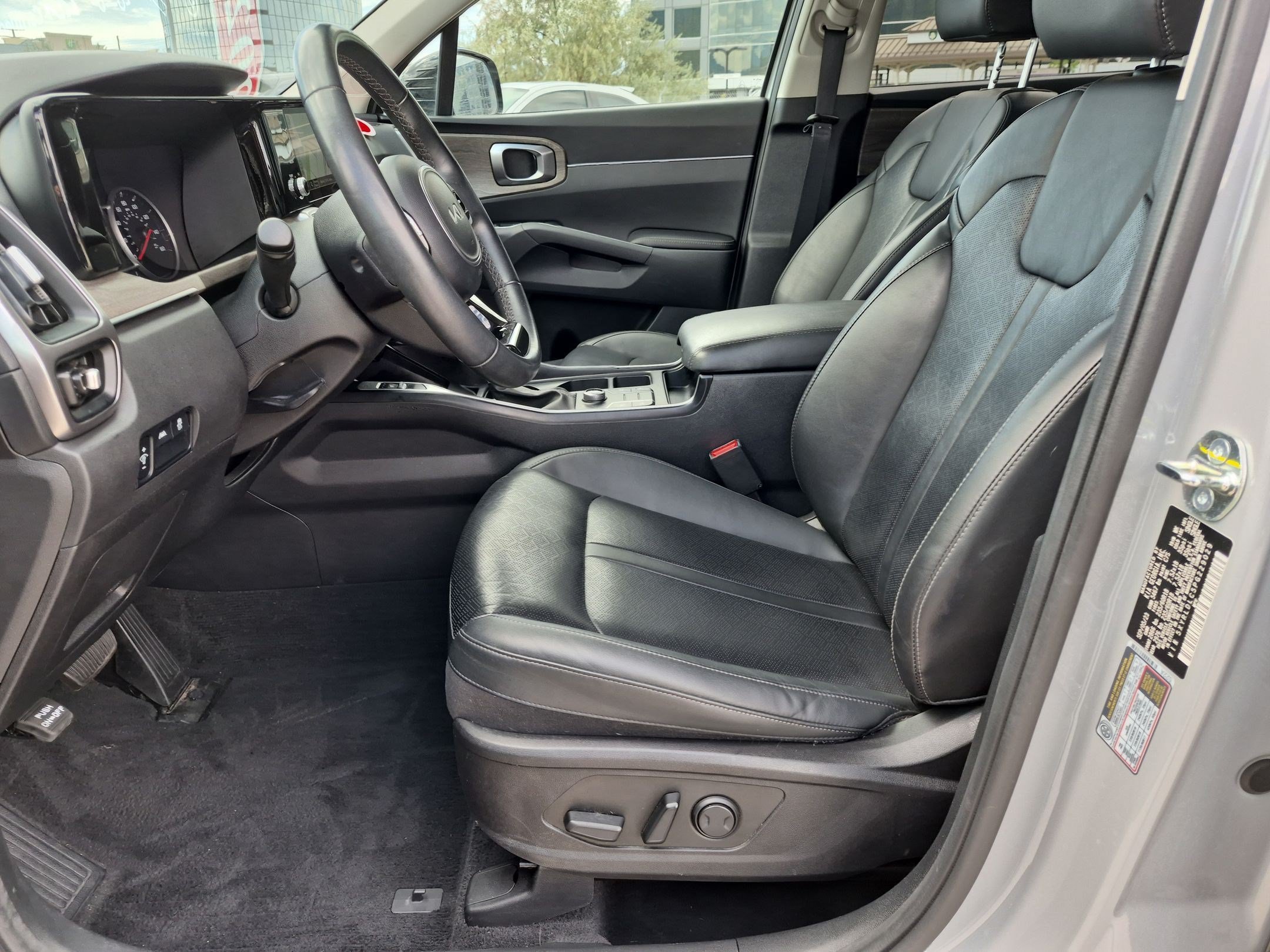 Certified 2023 Kia Sorento S w/ Panoramic Sunroof Package AWD/4WD image 26