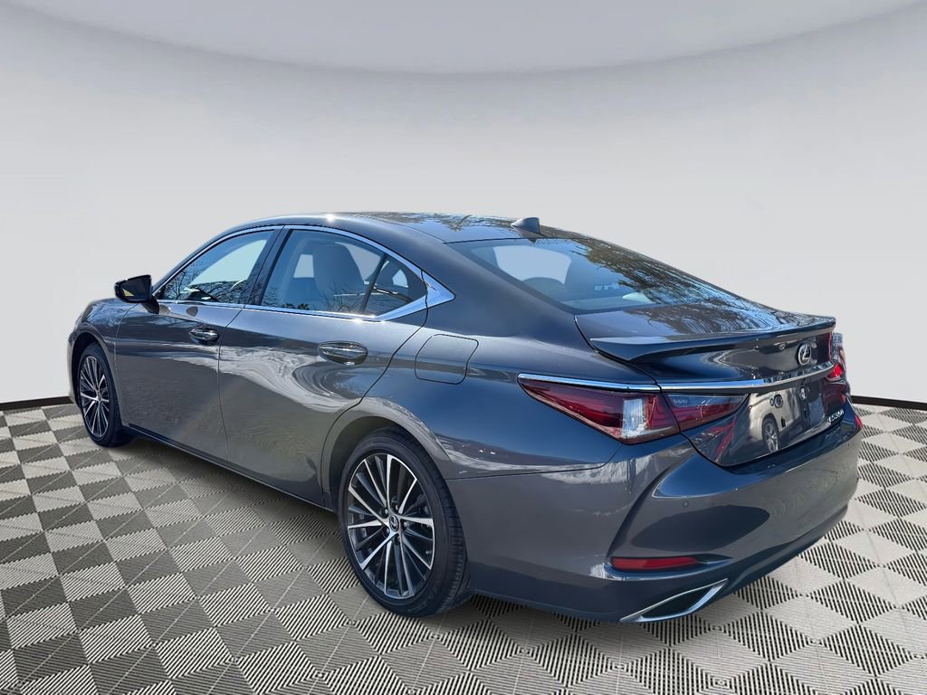 Used 2023 Lexus ES 350 w/ Premium Package image 4